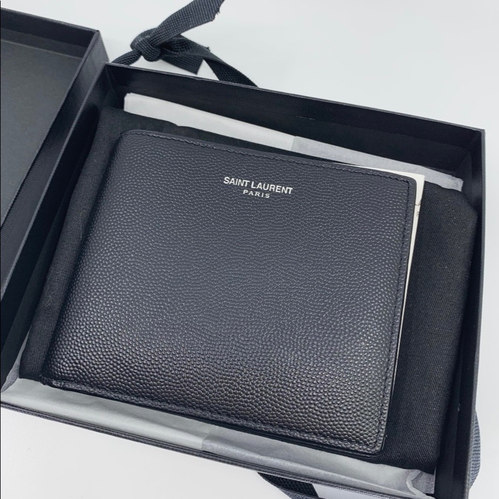 Saint Laurent Grain Leather Billfold Wallet